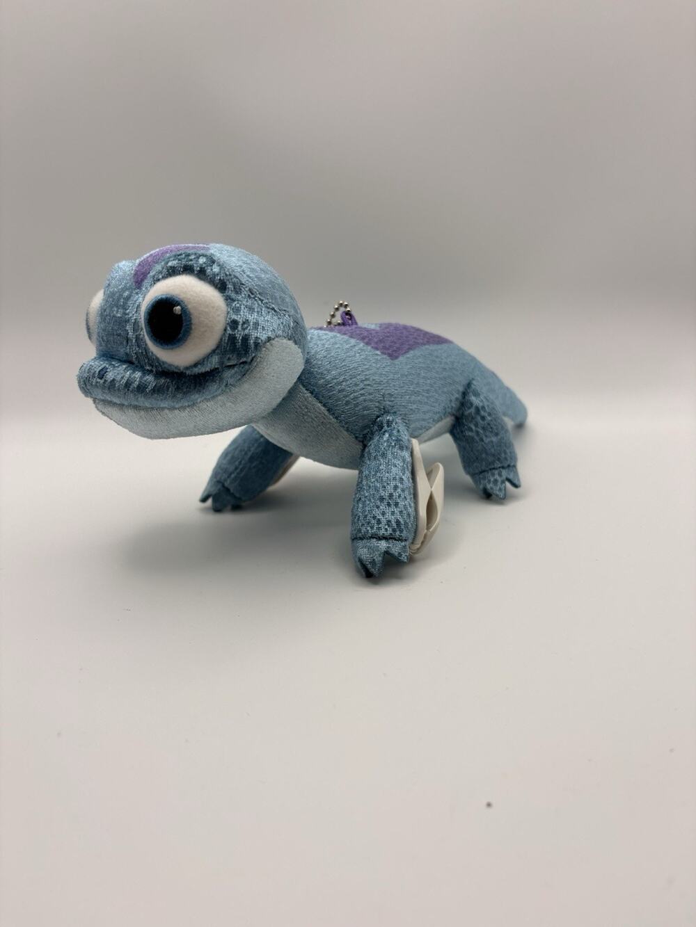 Frozen 2 Bruni Tokyo Disney Resort Exclusive Stuffed Plush Toy With Hanging Clip